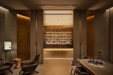 Villa Zai Phuket Dining Indoor Bar 11