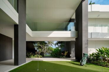 Villa Zai Phuket Golf Putting Green 2