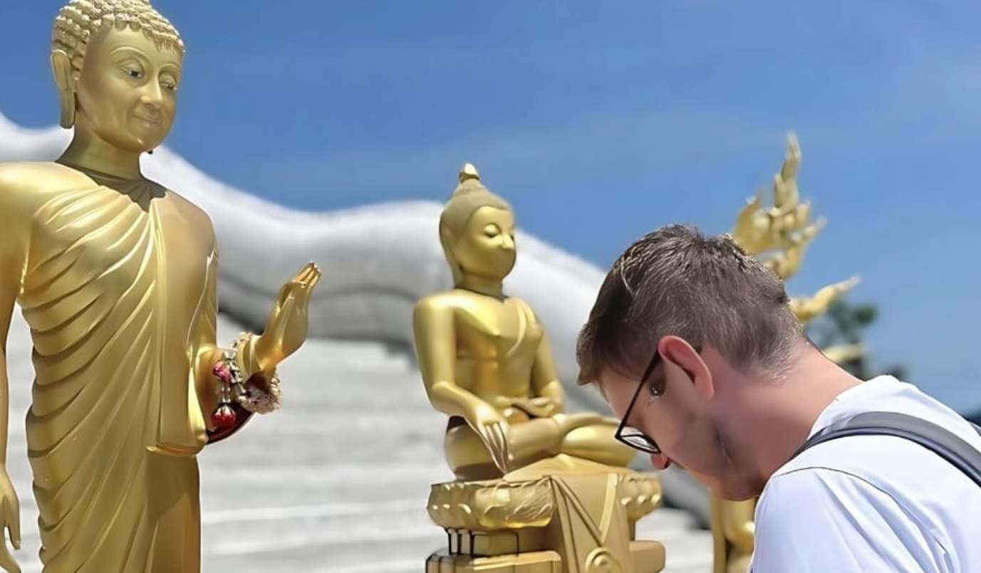 Leave a Donation to the Temple